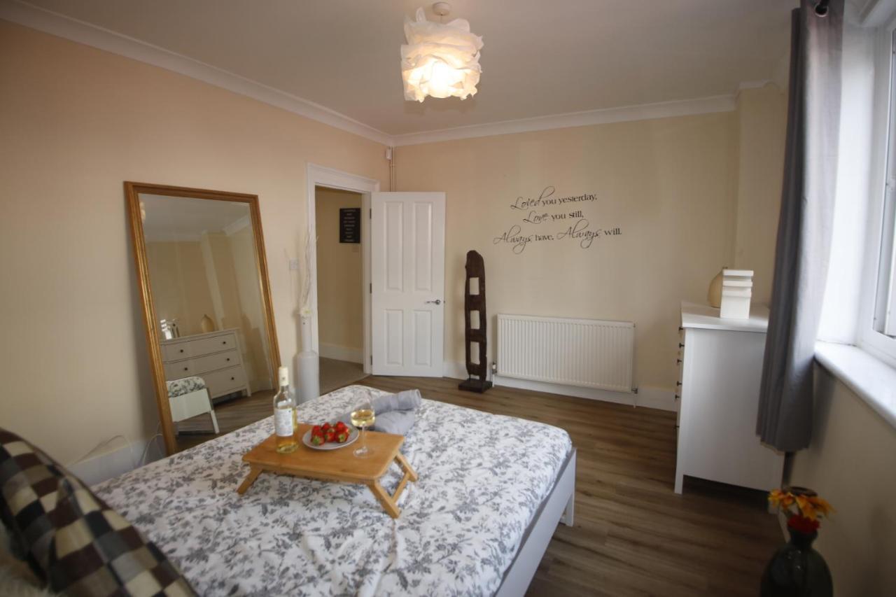 Hygge Camden Town 2 Bedrooms Apartment London Bagian luar foto